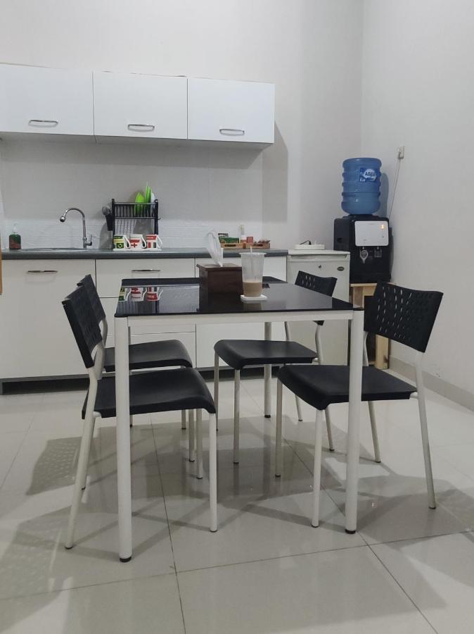 Choko Homestay Colomadu Ngoại thất bức ảnh